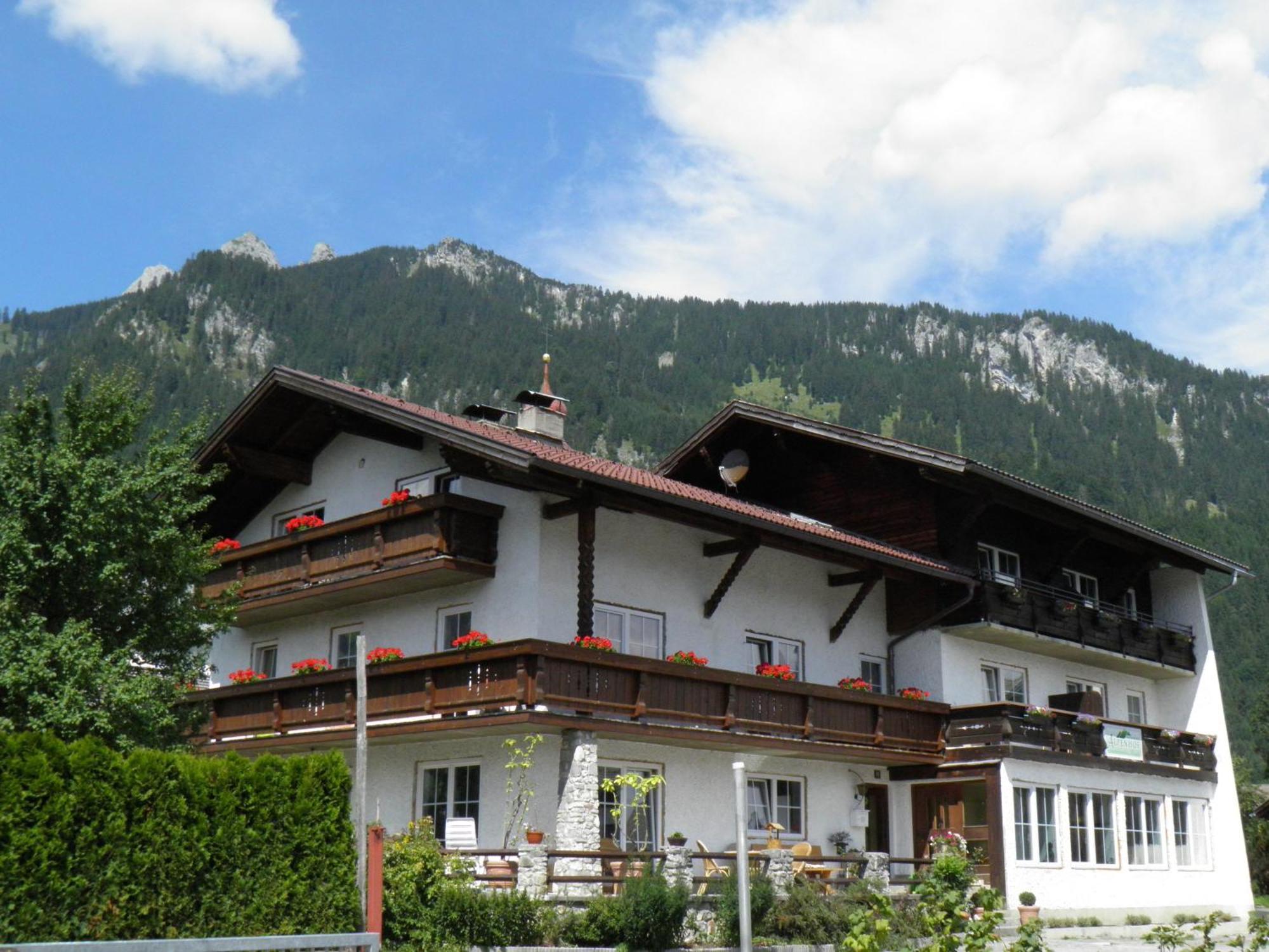 Alpenhof Waengle Aparthotel Ройте Екстериор снимка