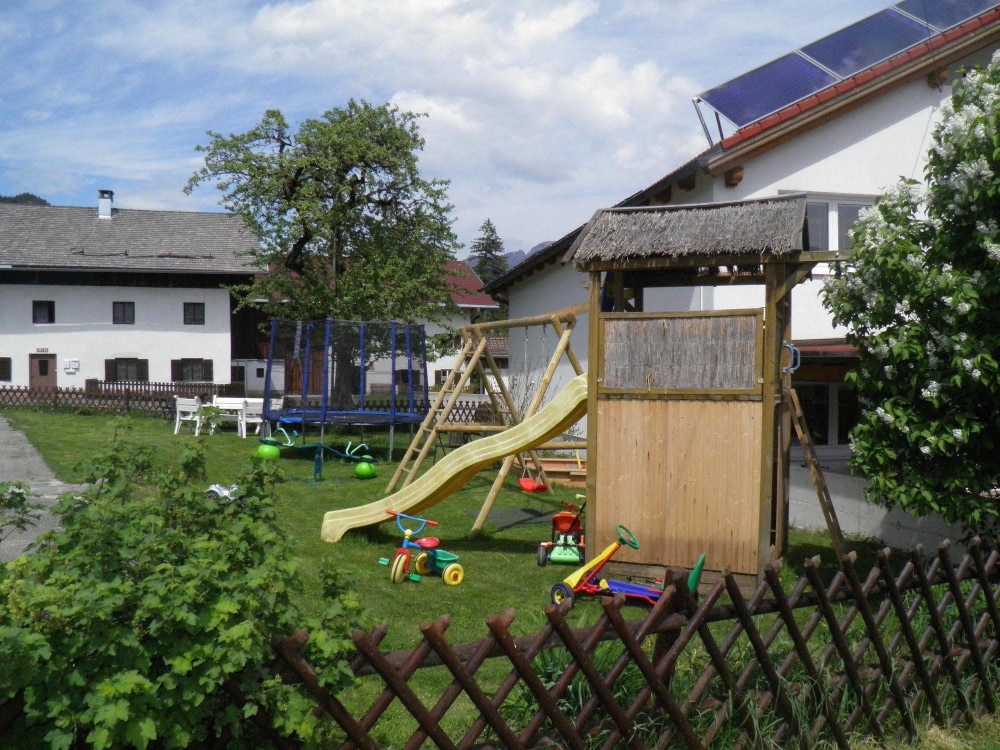 Alpenhof Waengle Aparthotel Ройте Екстериор снимка